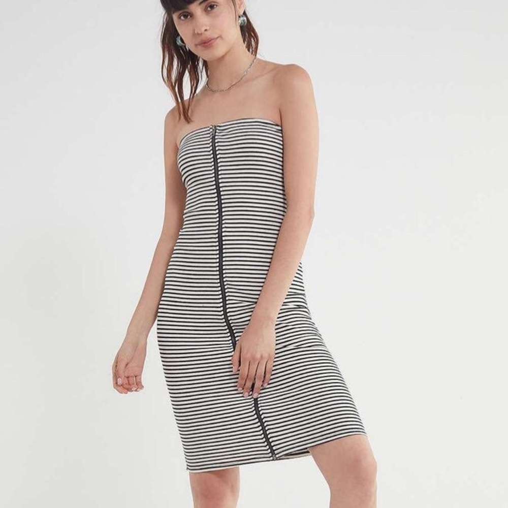 🌙URBAN OUTFITTERS Striped Tube Dress🌙